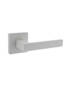 Intersteel Deurkruk Hera op vierkante rozet 55x55x10 mm wit